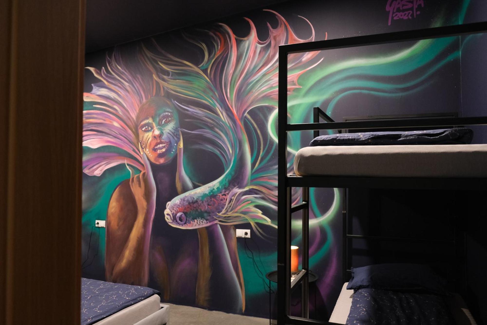 The Freezer Hostel & Culture Center ヘリサンドゥル 部屋 写真