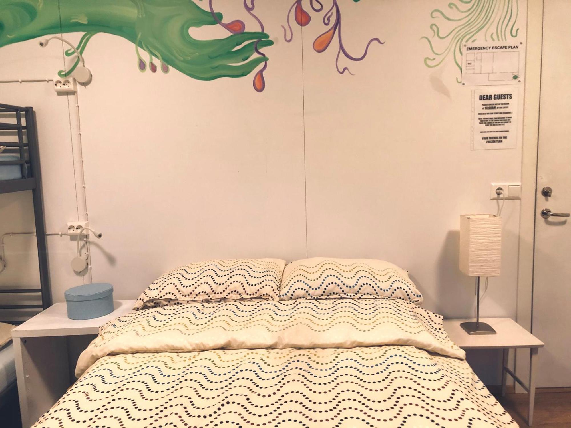 The Freezer Hostel & Culture Center ヘリサンドゥル 部屋 写真
